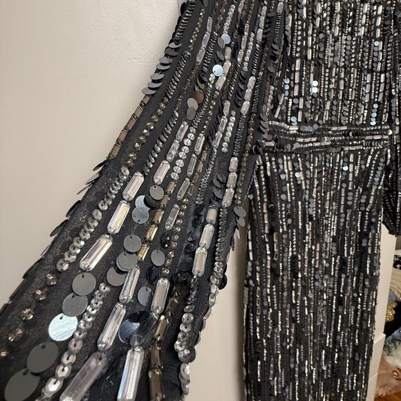 NWT | Mac Duggal 93590A Coal Embellished Neck Long Sleeve Fitted Dress Size 10 - Picture 8 of 12